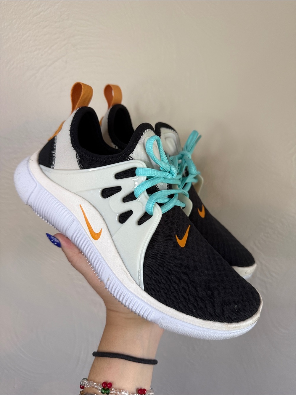 Nike Acalme Training Sneakers Black Aqua Orange Women’s 6.5